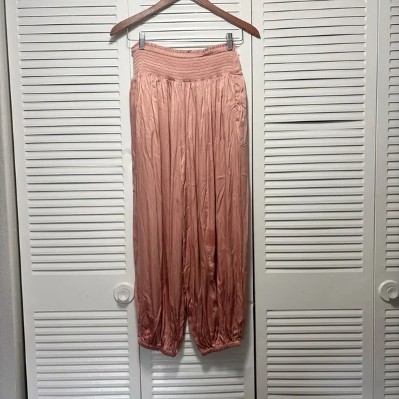 Anthropologie Womens Satin Peach Elastic Waist Balloon Harem Pants Size S - Picture 3 of 6